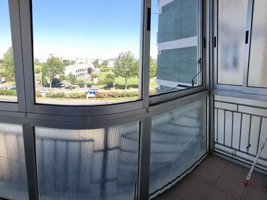 Immagine 17 di Appartamento in vendita  a Livorno