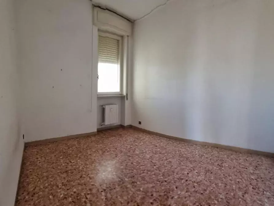 Immagine 22 di Appartamento in vendita  a Livorno