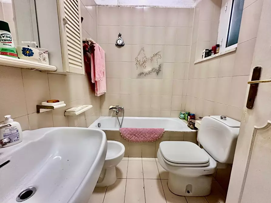 Immagine 23 di Casa semindipendente in vendita  a Carrara