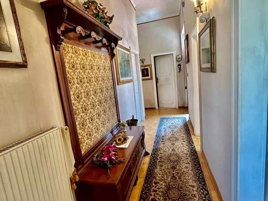 Immagine 27 di Casa semindipendente in vendita  a Carrara