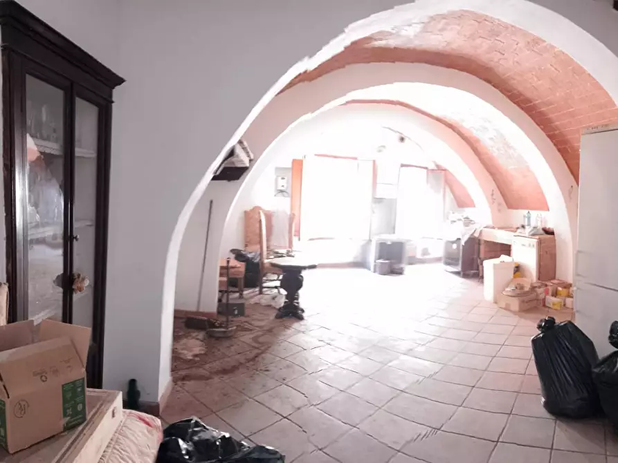 Immagine 5 di Appartamento in vendita  a Siena