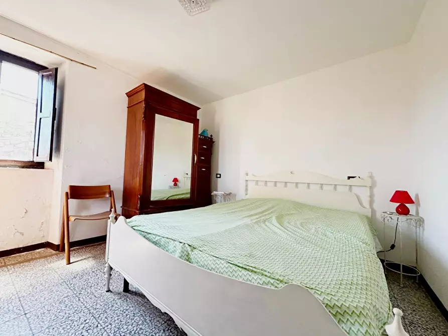 Immagine 6 di Palazzo in vendita  a Villa Basilica