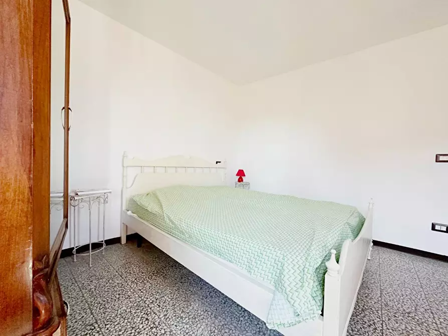 Immagine 7 di Palazzo in vendita  a Villa Basilica