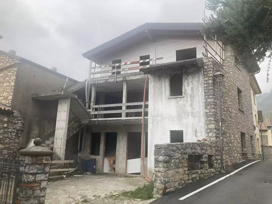 Immagine 1 di Appartamento in vendita  a Parzanica