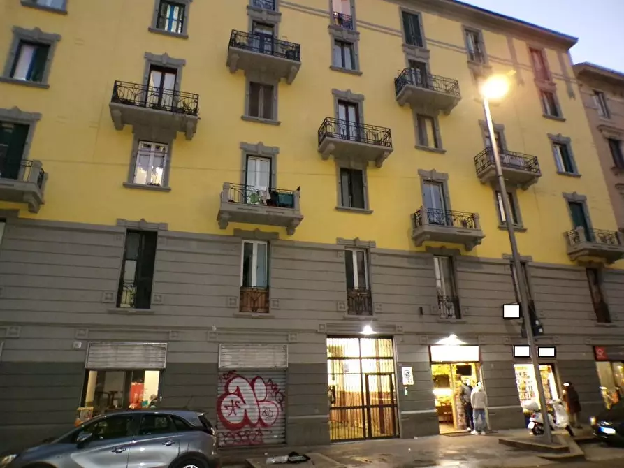 Immagine 1 di Appartamento in vendita  a Milano