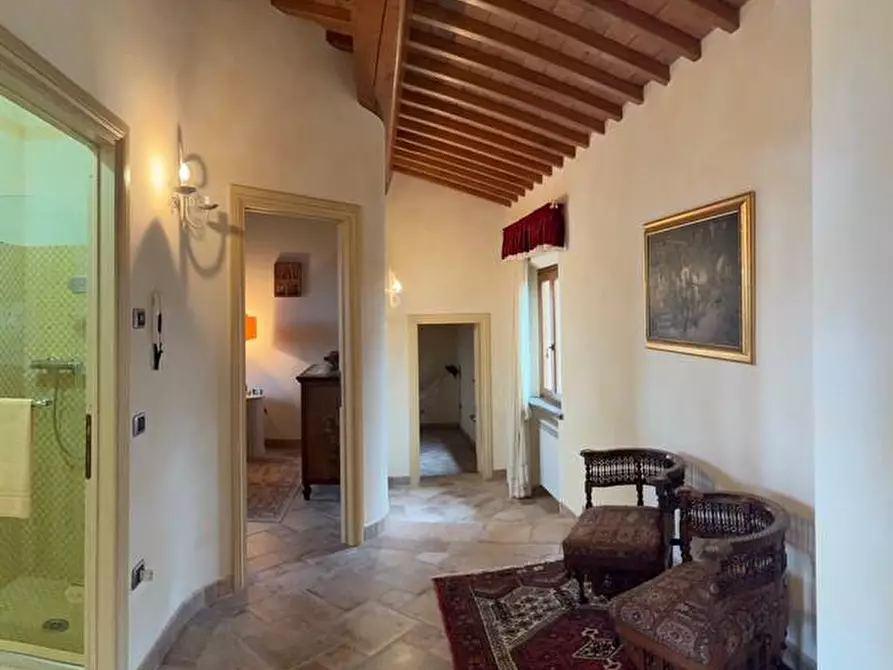 Immagine 15 di Casa colonica in vendita  a Palaia