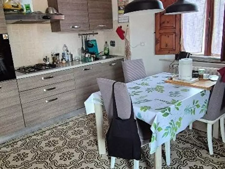 Immagine 10 di Appartamento in vendita  a Cascina