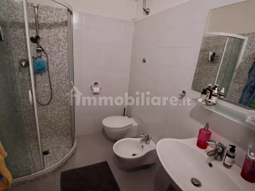 Immagine 20 di Appartamento in vendita  a Cascina