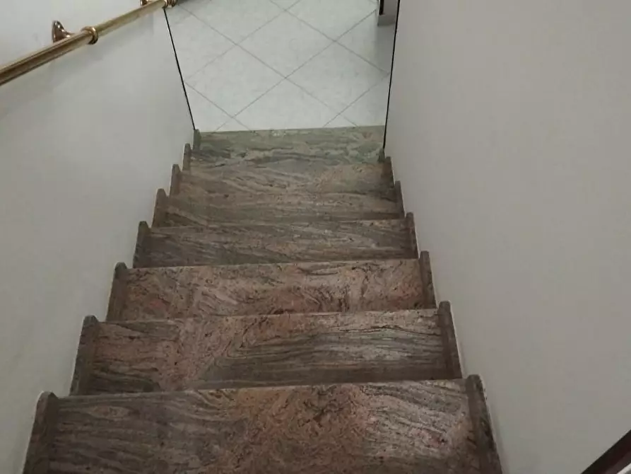 Immagine 14 di Villa in vendita  a Cascina