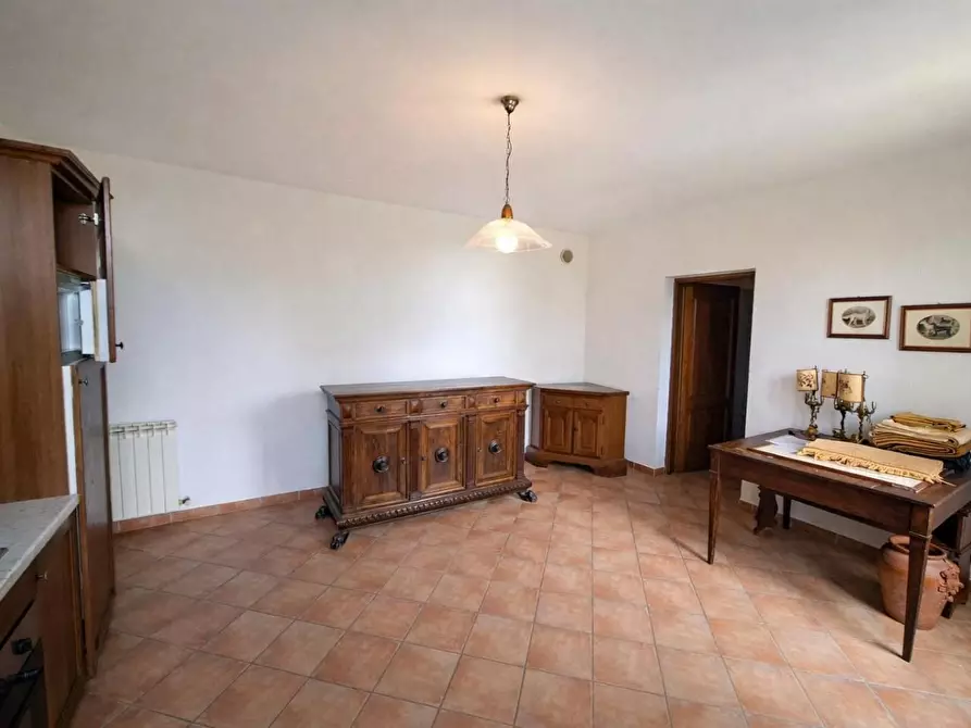 Immagine 3 di Appartamento in vendita  a Sovicille