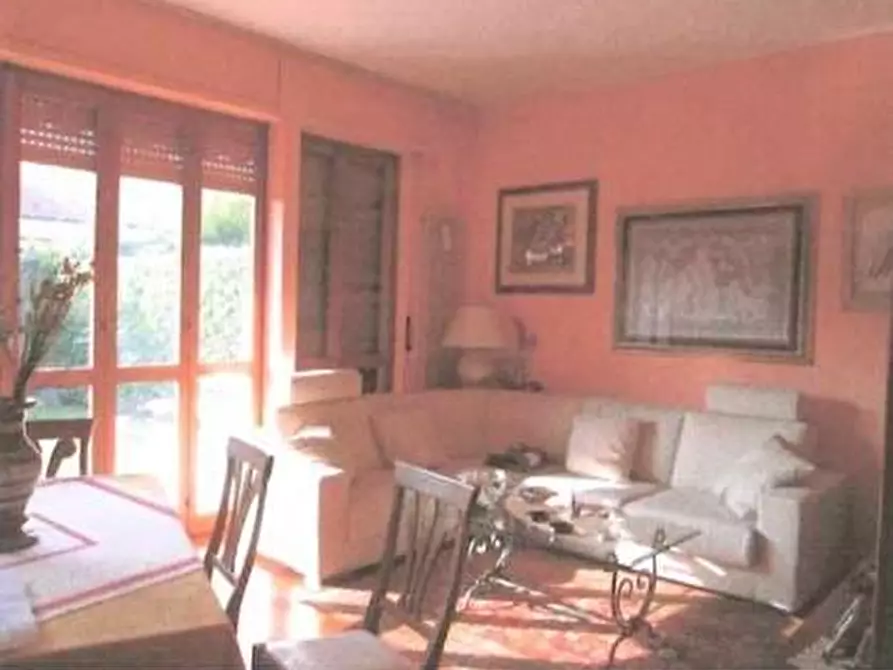 Immagine 3 di Villa in vendita  a Liscate