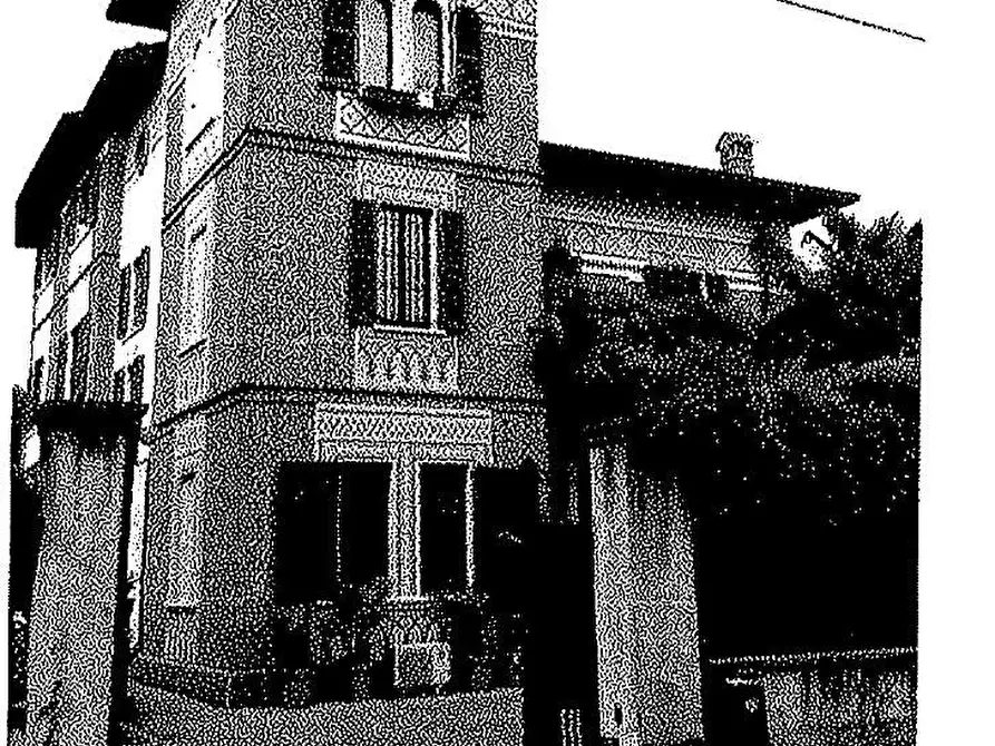 Immagine 2 di Villa in vendita  a Bollate