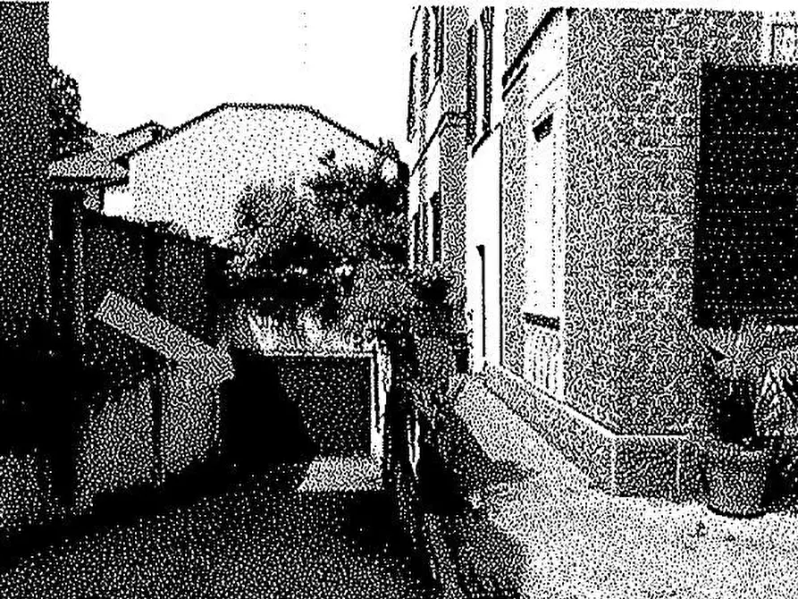Immagine 7 di Villa in vendita  a Bollate