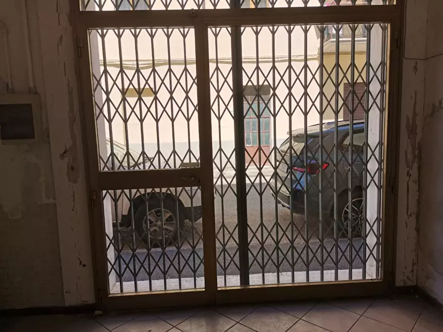 Immagine 4 di Magazzino in vendita  a Poggibonsi