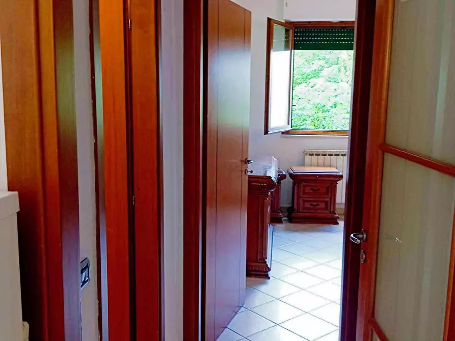 Immagine 4 di Appartamento in vendita  a Poggibonsi