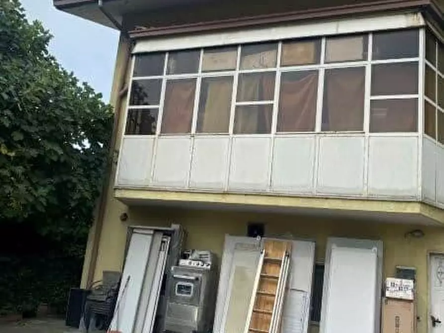 Immagine 30 di Appartamento in vendita  a Trescore Balneario