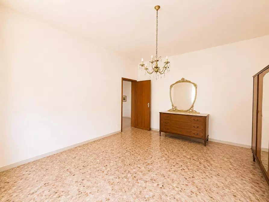 Immagine 18 di Villa in vendita  a Capannoli