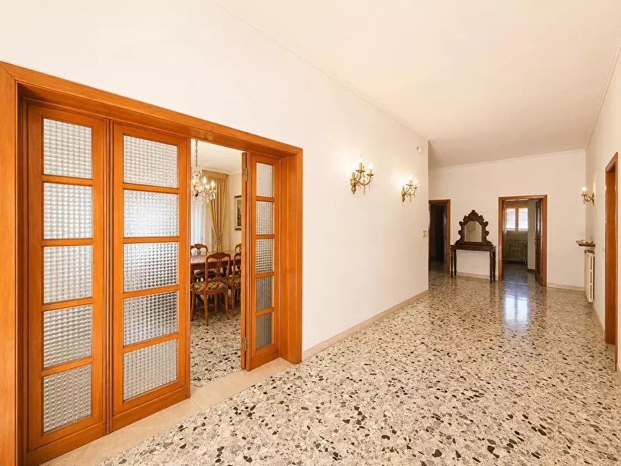 Immagine 12 di Villa in vendita  a Capannoli