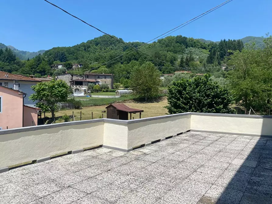 Immagine 8 di Appartamento in vendita  a Pescaglia