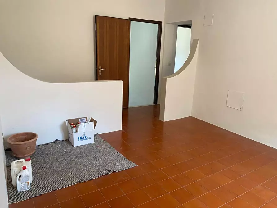 Immagine 6 di Appartamento in vendita  a Pescaglia
