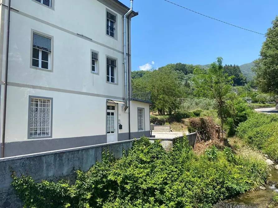 Immagine 4 di Appartamento in vendita  a Pescaglia