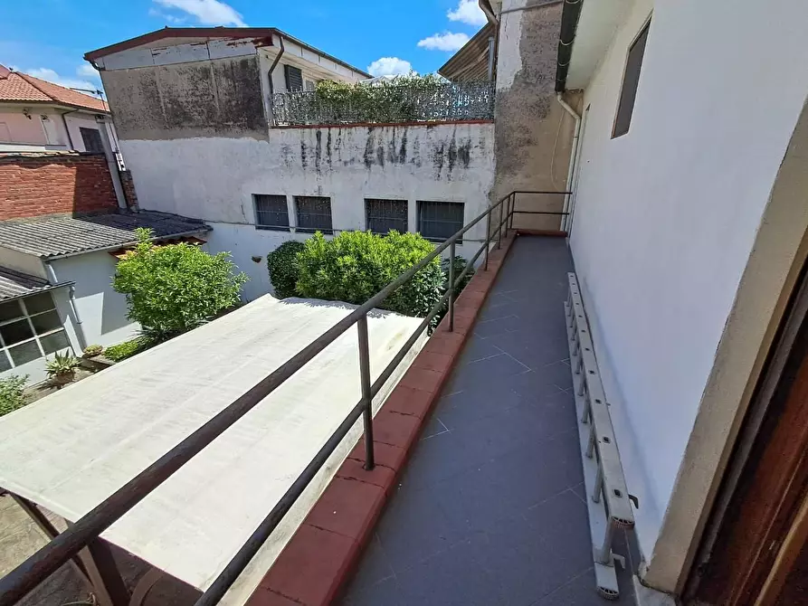 Immagine 61 di Terratetto in vendita  a Cascina