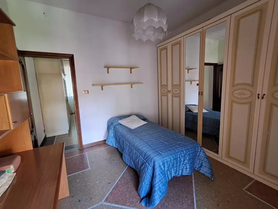 Immagine 36 di Terratetto in vendita  a Cascina