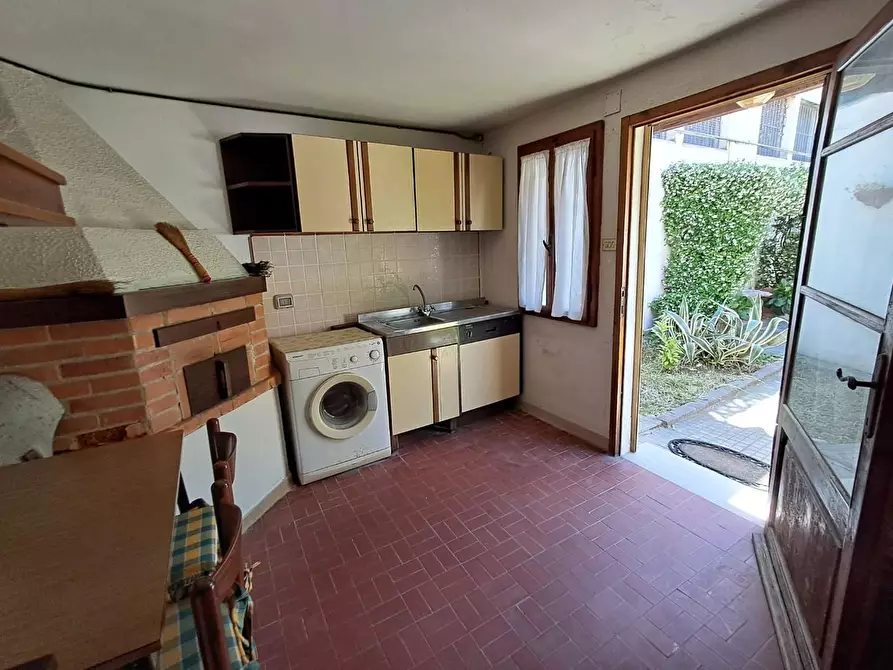 Immagine 51 di Terratetto in vendita  a Cascina