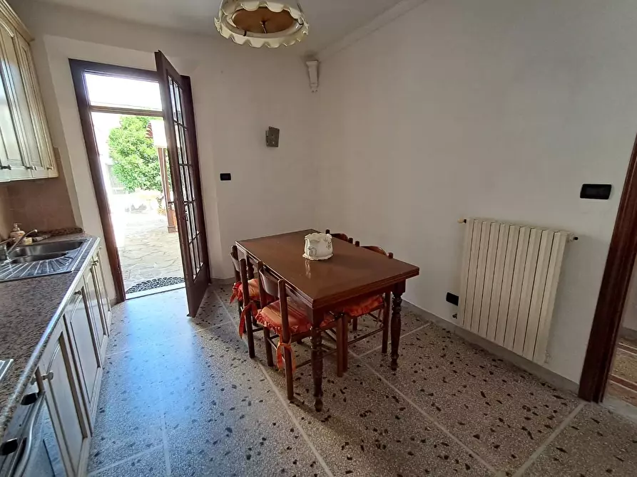 Immagine 9 di Terratetto in vendita  a Cascina