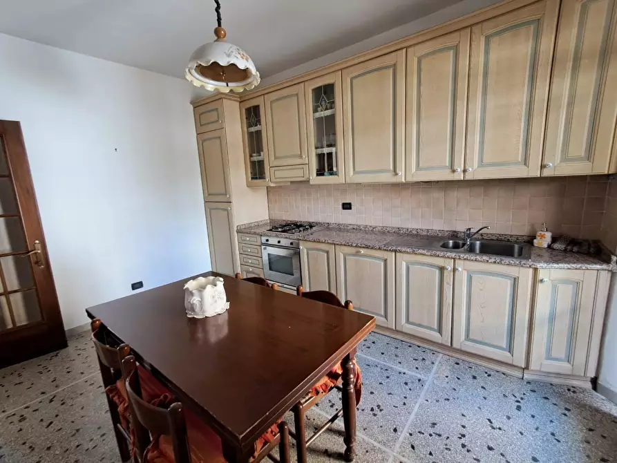 Immagine 11 di Terratetto in vendita  a Cascina