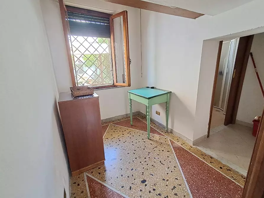 Immagine 13 di Terratetto in vendita  a Cascina