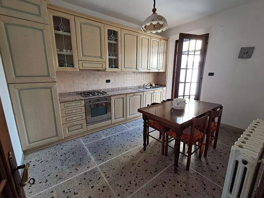 Immagine 10 di Terratetto in vendita  a Cascina