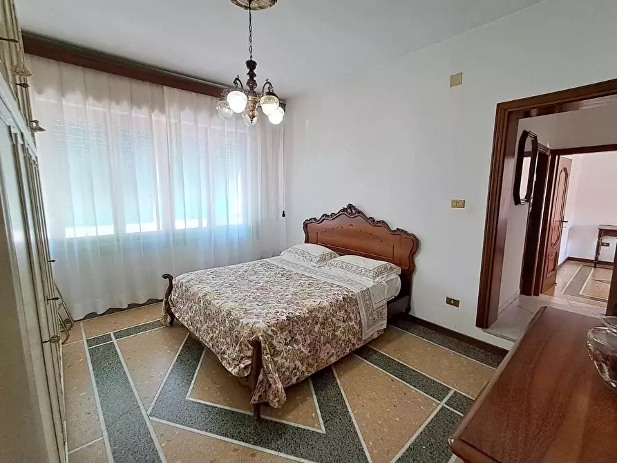 Immagine 22 di Terratetto in vendita  a Cascina