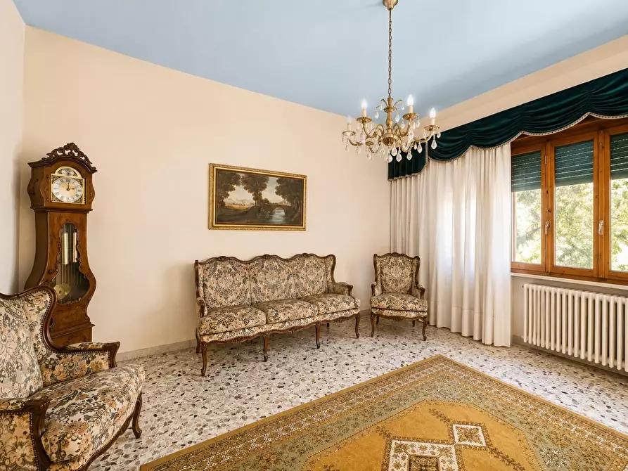 Immagine 1 di Villa in vendita  a Capannoli