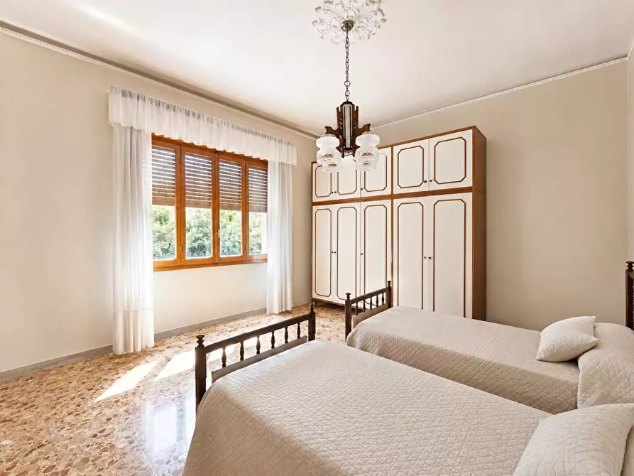 Immagine 21 di Villa in vendita  a Capannoli