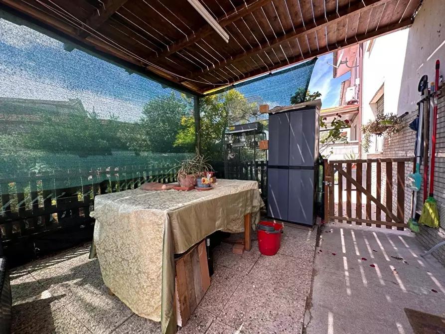 Immagine 31 di Casa semindipendente in vendita  a Cascina