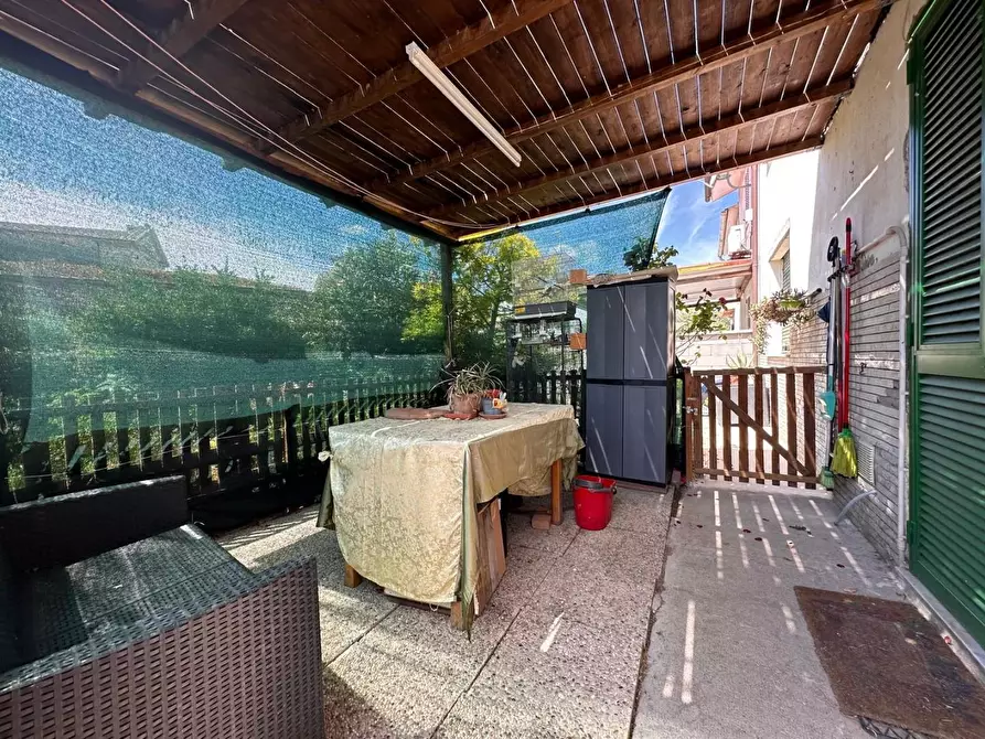 Immagine 37 di Casa semindipendente in vendita  a Cascina