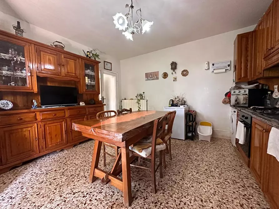 Immagine 12 di Casa semindipendente in vendita  a Cascina
