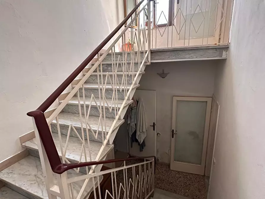 Immagine 17 di Casa semindipendente in vendita  a Cascina