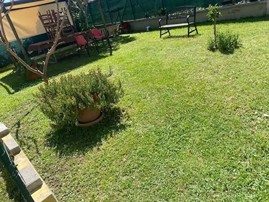 Immagine 2 di Terratetto in vendita  a Cascina