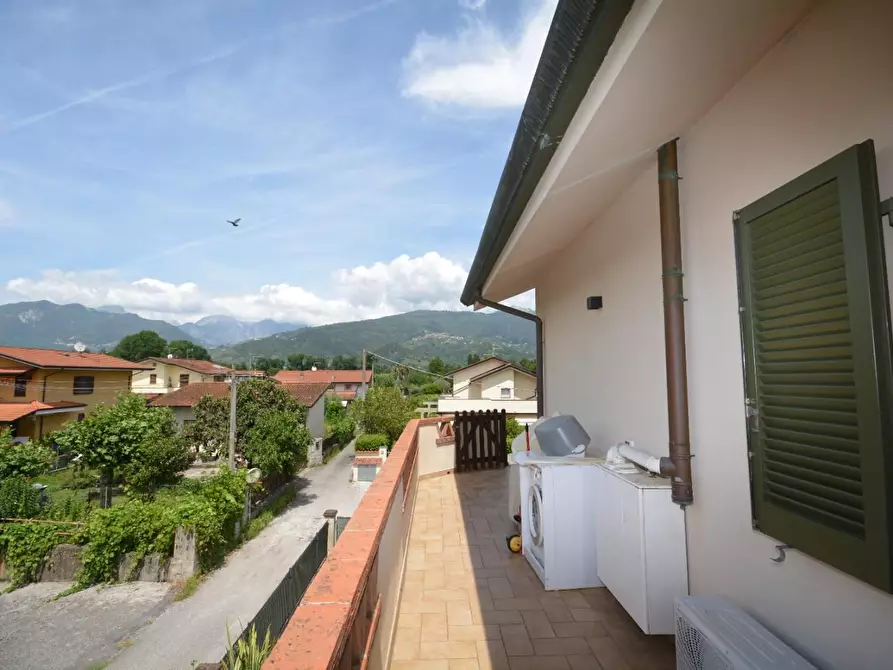 Immagine 27 di Appartamento in vendita  a Massa