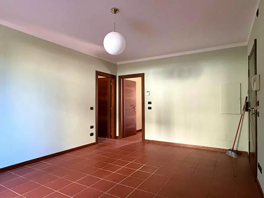 Immagine 7 di Appartamento in vendita  a Lucca