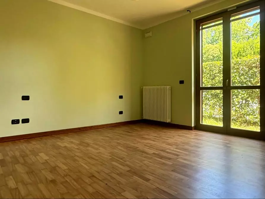 Immagine 19 di Appartamento in vendita  a Lucca