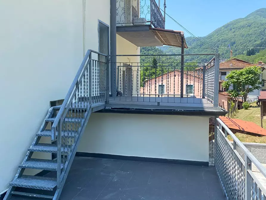 Immagine 14 di Appartamento in vendita  a Pescaglia