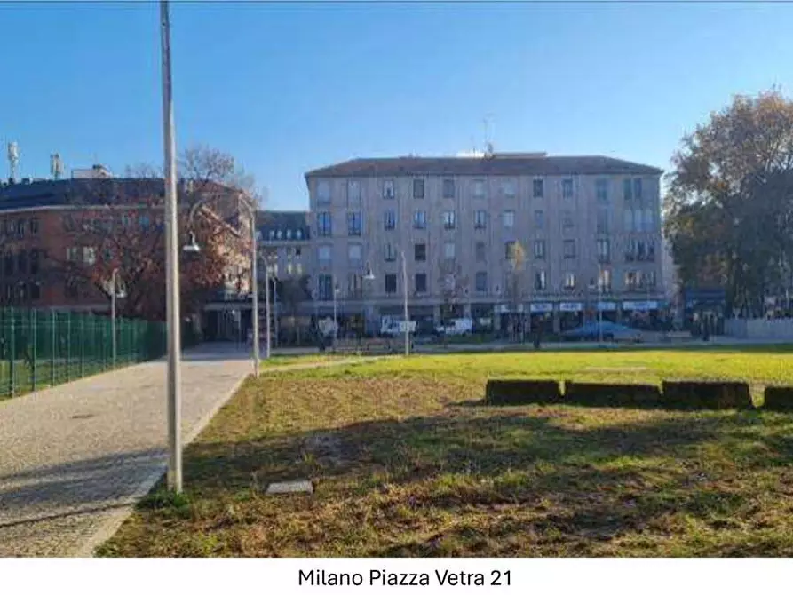 Immagine 7 di Appartamento in vendita  a Milano