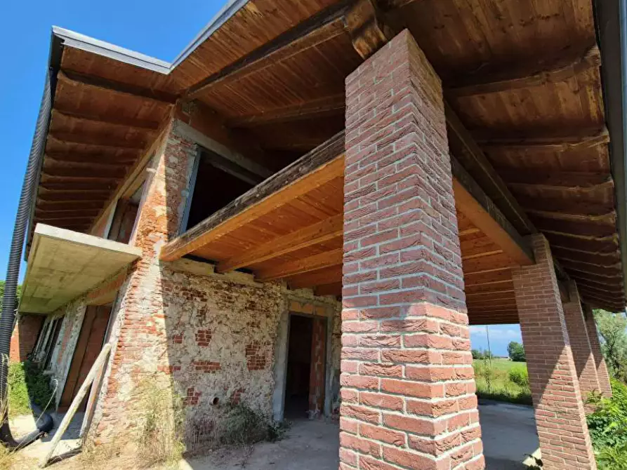 Immagine 16 di Casa indipendente in vendita  a Rivarolo Canavese