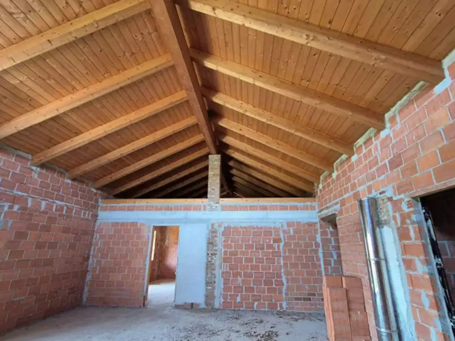 Immagine 11 di Casa indipendente in vendita  a Rivarolo Canavese
