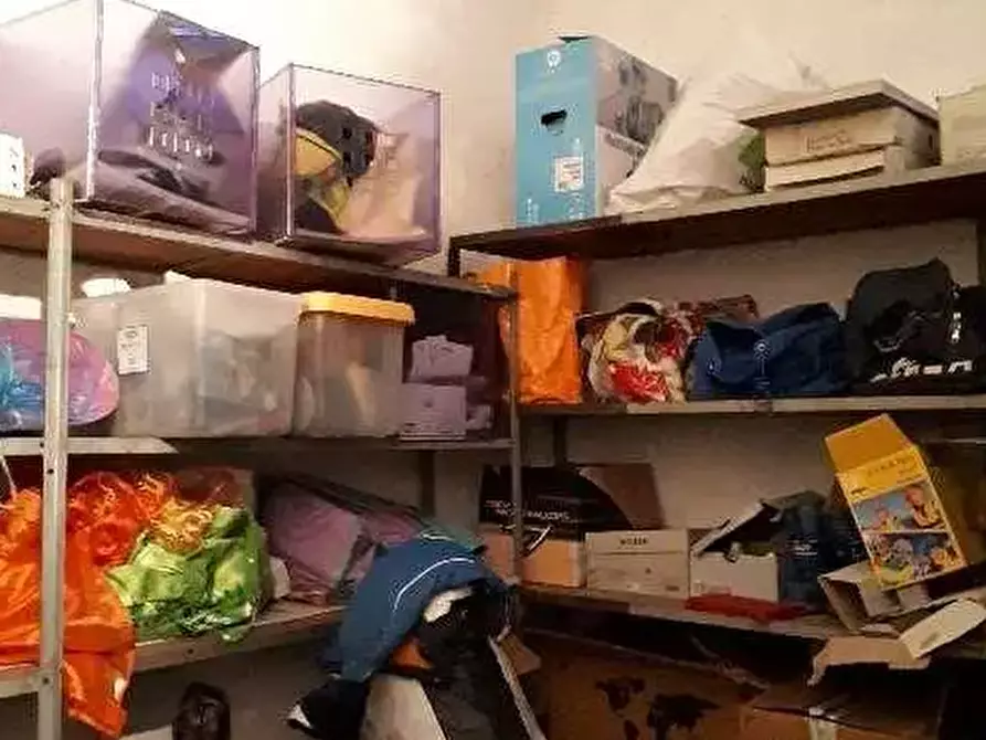 Immagine 12 di Appartamento in vendita  a Leini