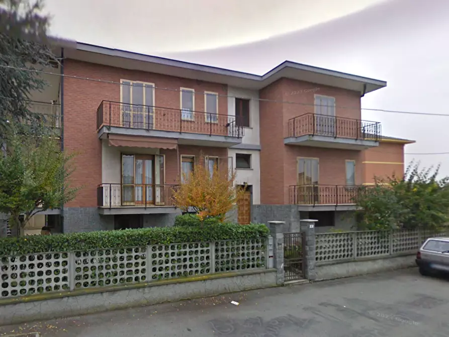 Immagine 2 di Appartamento in vendita  a Leini