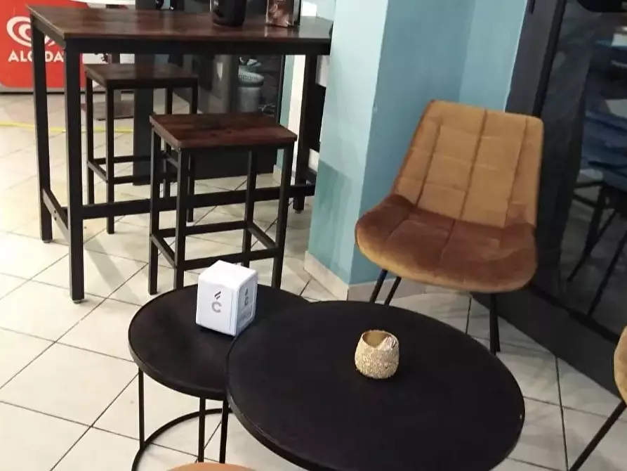 Immagine 6 di Bar / Ristorante in vendita  a Carrara